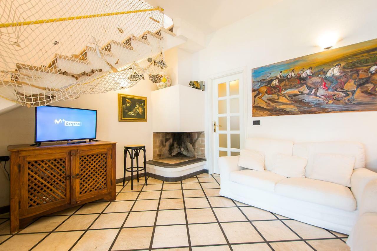 Casa Vacanze Rosa Maria Orosei Bagian luar foto